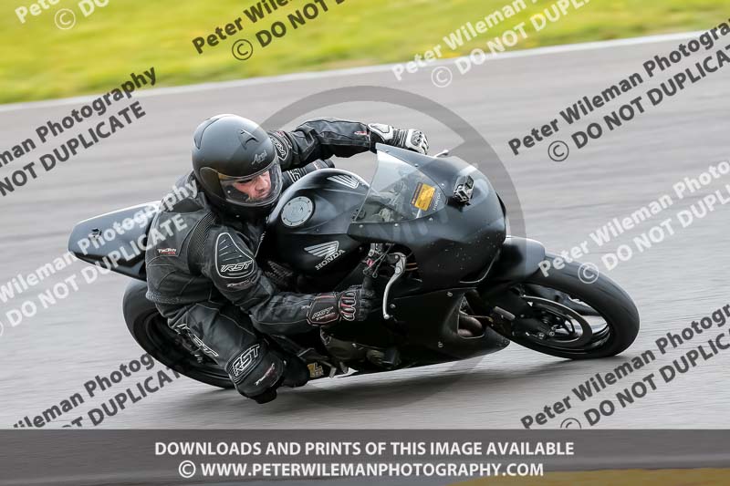 PJM Photography;anglesey no limits trackday;anglesey photographs;anglesey trackday photographs;enduro digital images;event digital images;eventdigitalimages;no limits trackdays;peter wileman photography;racing digital images;trac mon;trackday digital images;trackday photos;ty croes